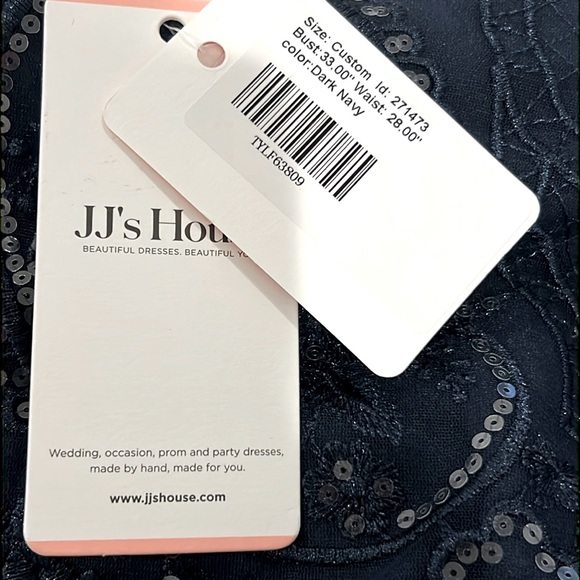 JJ’s House Sequined Ankle Length Dresss - Picture 8 of 11